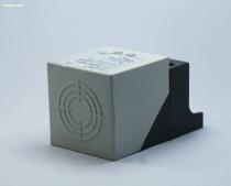 35mm檢測距離方形接近開關Q4035 替代P+F NRN35-L3-A2-V1的優質選擇