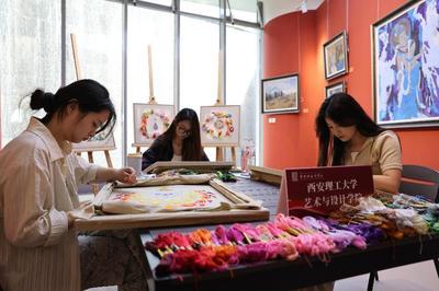 打造城市中的“絲路會(huì)客廳” 文化藝術(shù)咨詢服務(wù)的新探索